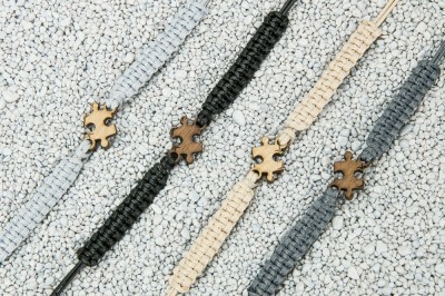 Wooden Bracelet Puzzel Merbau Cotton